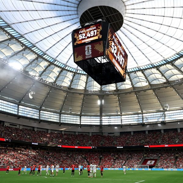 ¿Pueden los nuevos estadios de fútbol convertirse alguna vez en verdadero hogar?