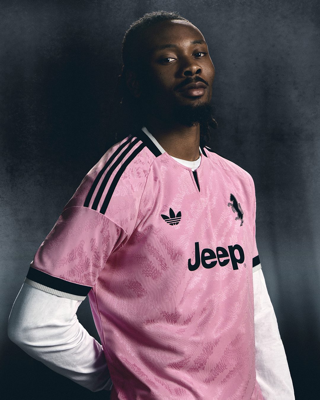 Juventus y adidas rescatan el rosa: el regreso de un clásico olvidado en el uniforme de visitante 2026/27