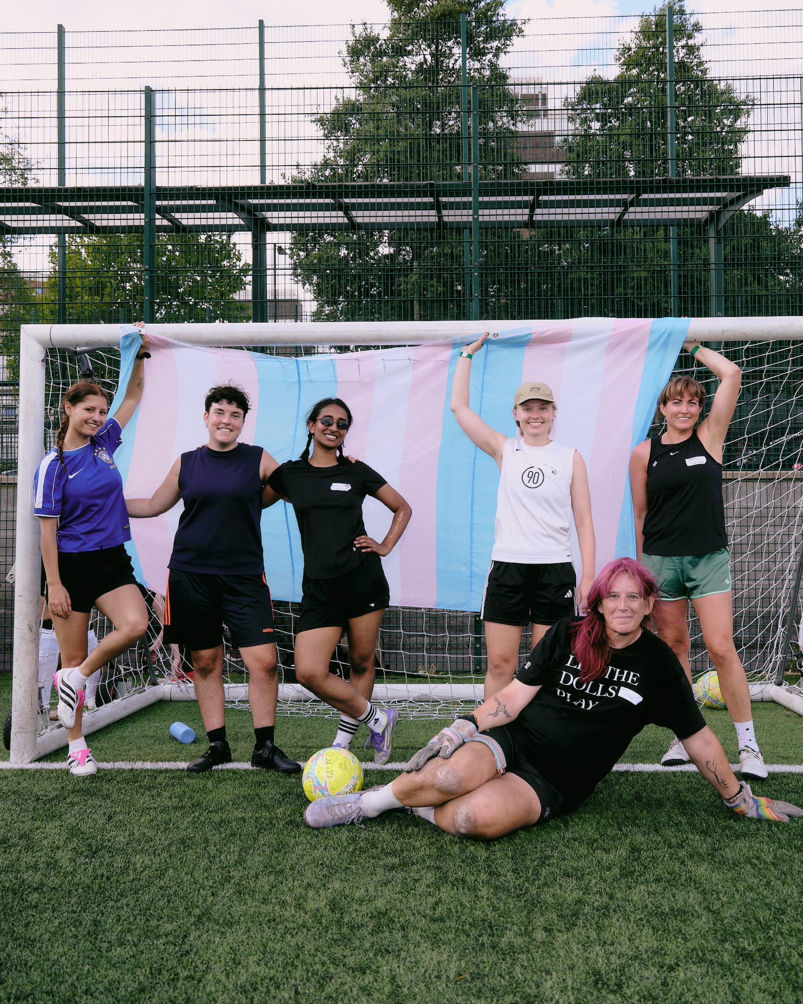 Goal Diggers FC Desafió las Restricciones con un Torneo que Celebraba el Orgullo Trans