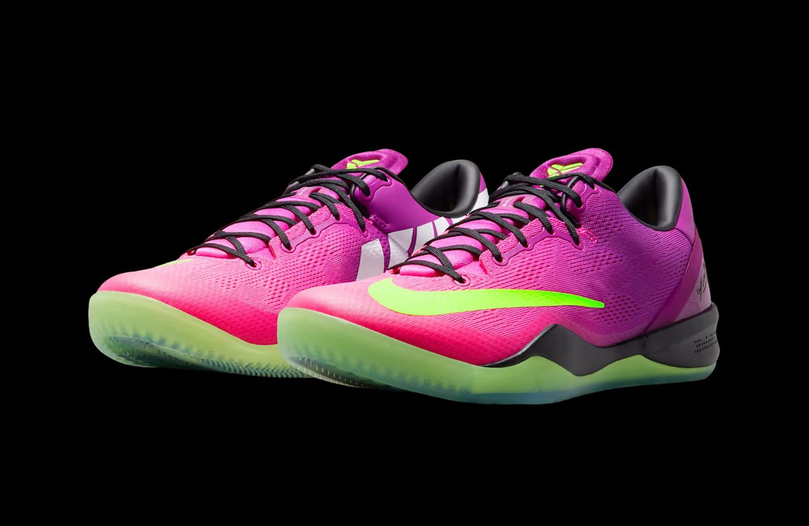 Steven Bergwijn Estrena las Nike Mambacurial Superfly: El Nuevo Homenaje a Kobe Bryant en el Fútbol