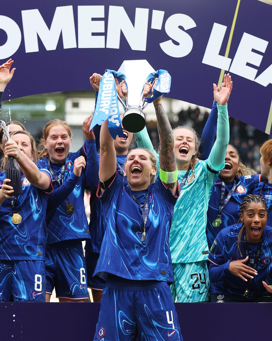 La WSL Revoluciona el Fútbol Femenino: Los Grandes Clubes Abandonan la League Cup por Competiciones Europeas