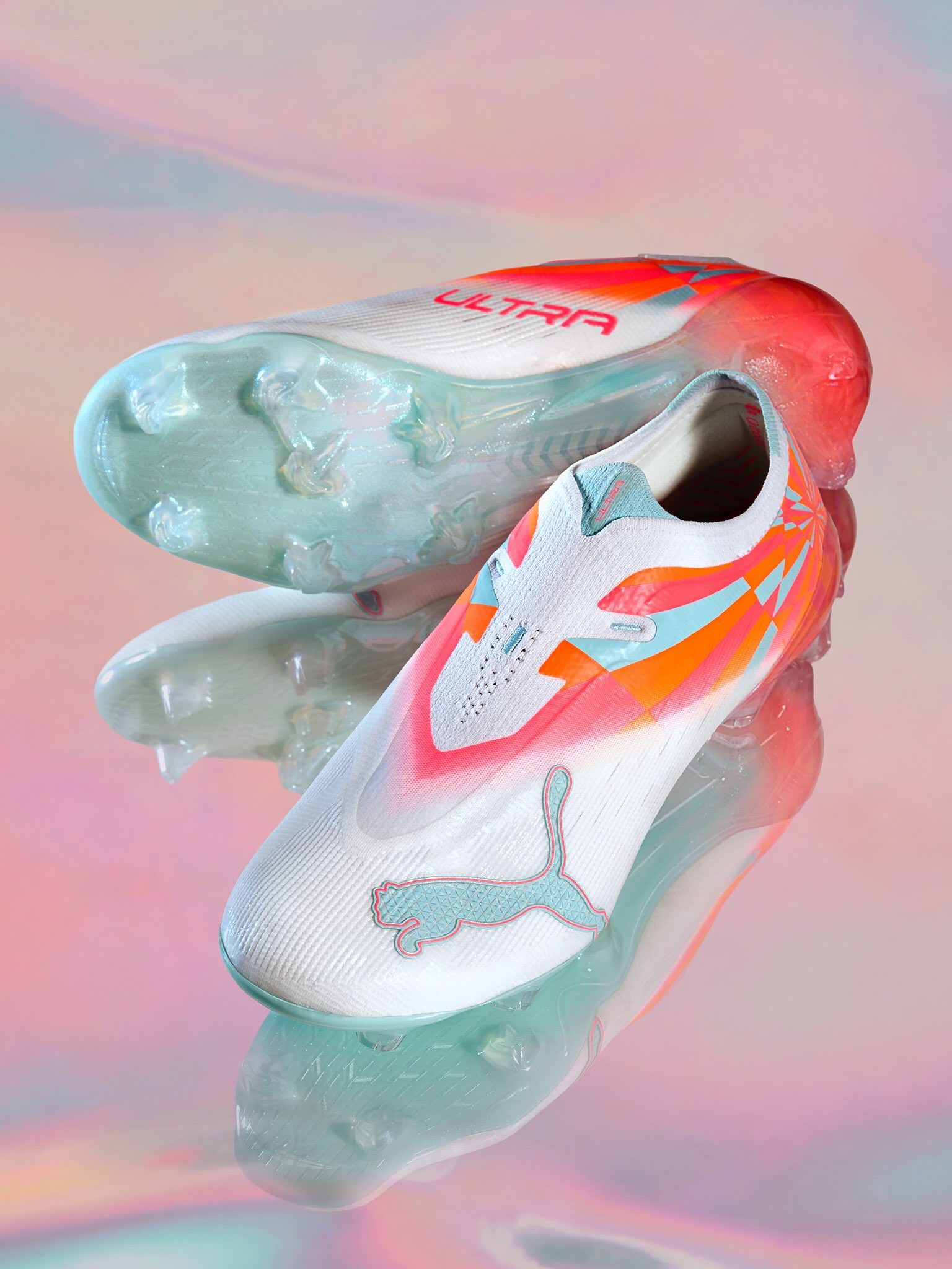 PUMA Revoluciona el Fútbol Femenino con 'Unseen Brilliance': Botas Diseñadas por Mujeres, para Mujeres