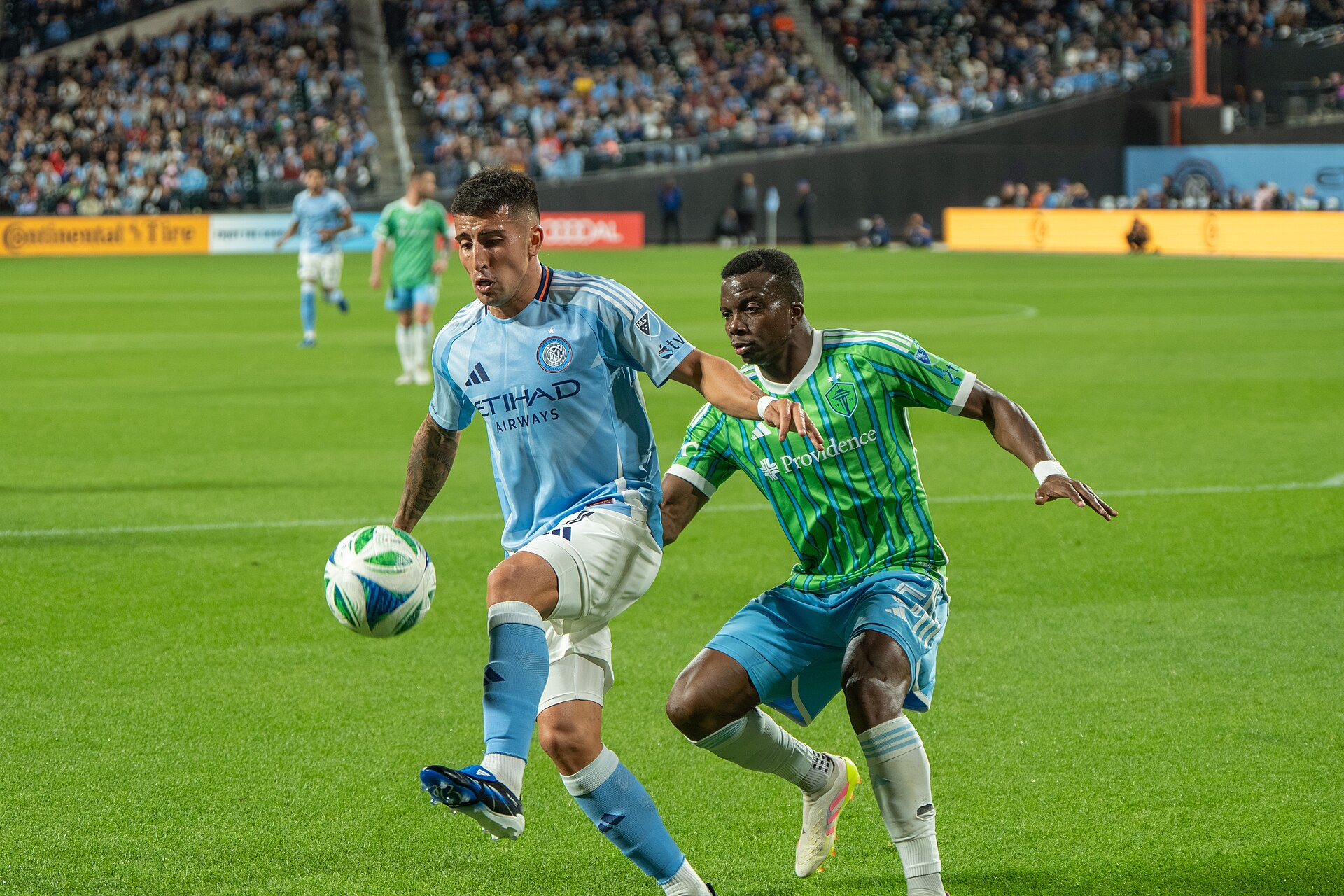 Thiago Fernández en acción. Foto: Bryan Berlin (CC BY-SA 4.0), octubre 2025, vía Wikimedia Commons