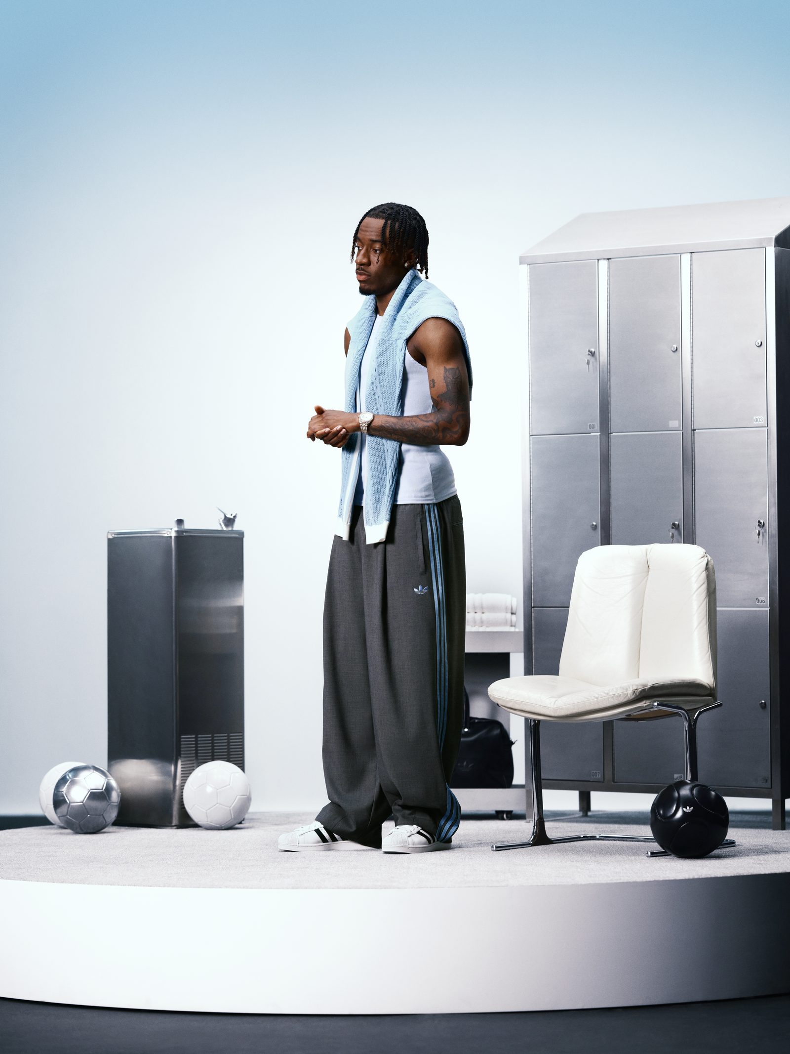 Noni Madueke es la Cara de la Primera Colaboración Masculina de adidas Originals y ASOS