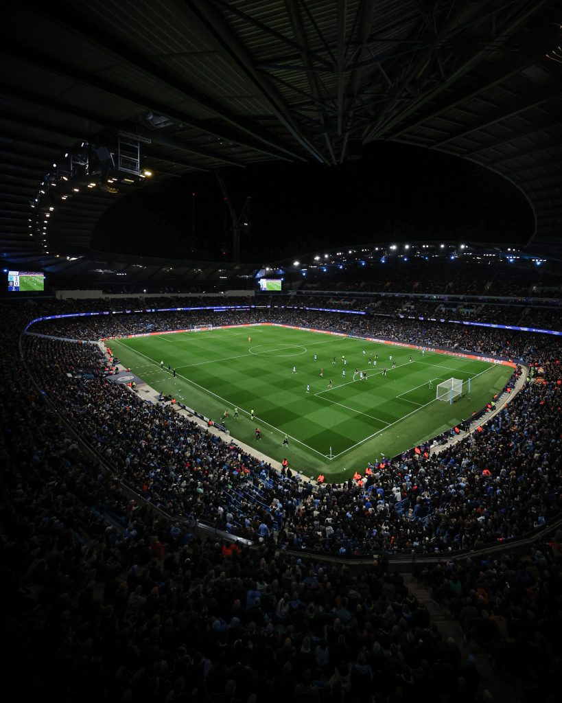 Manchester City Ofrece Entradas a £10 para los Vecinos Locales: Un Gesto que Cambia el Juego