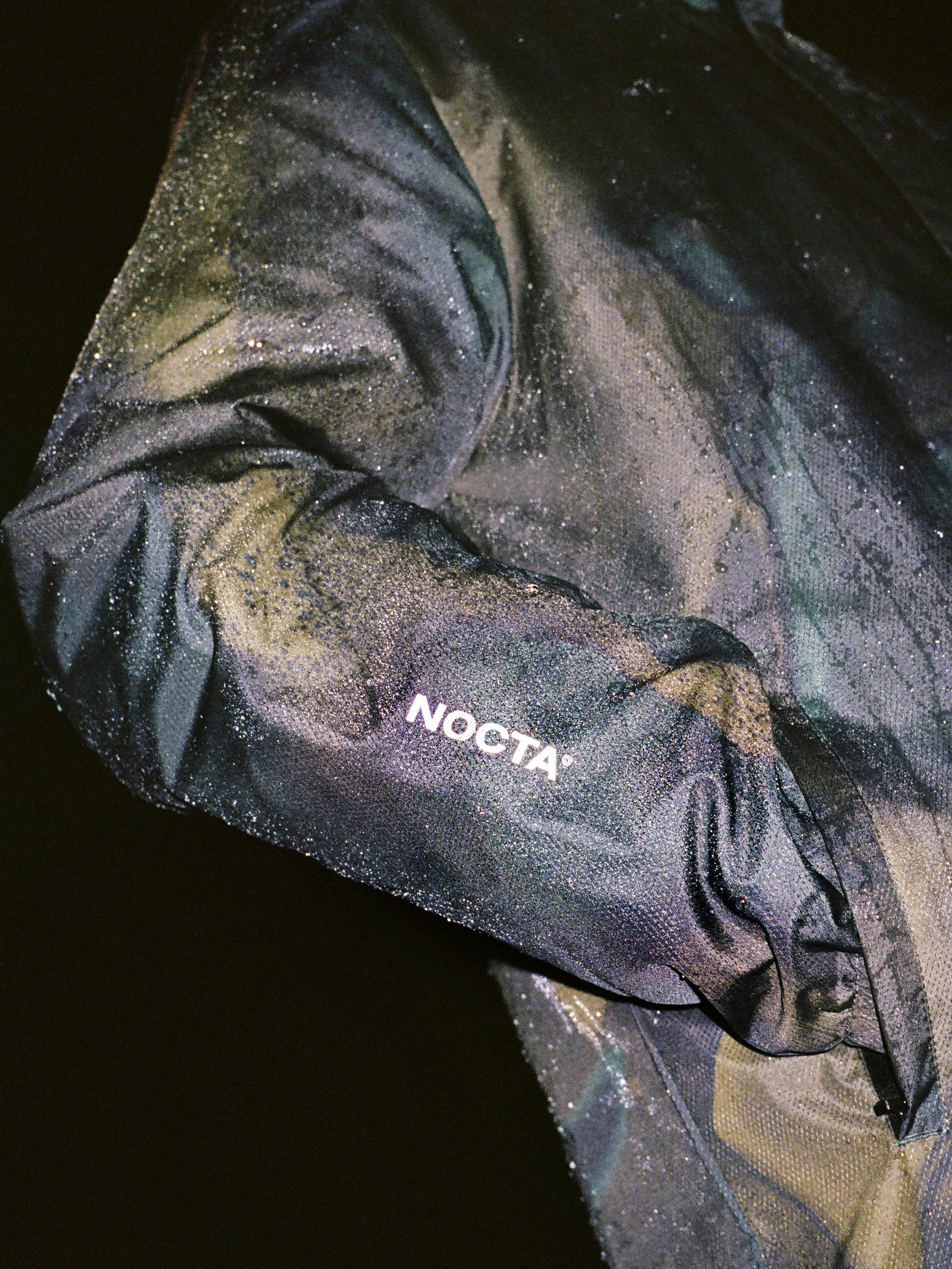 # El Rugido Inconfundible: La Chaqueta Lion Camo de Venezia FC x NOCTA Fusiona el Alma Veneciana con la Elegancia Callejera